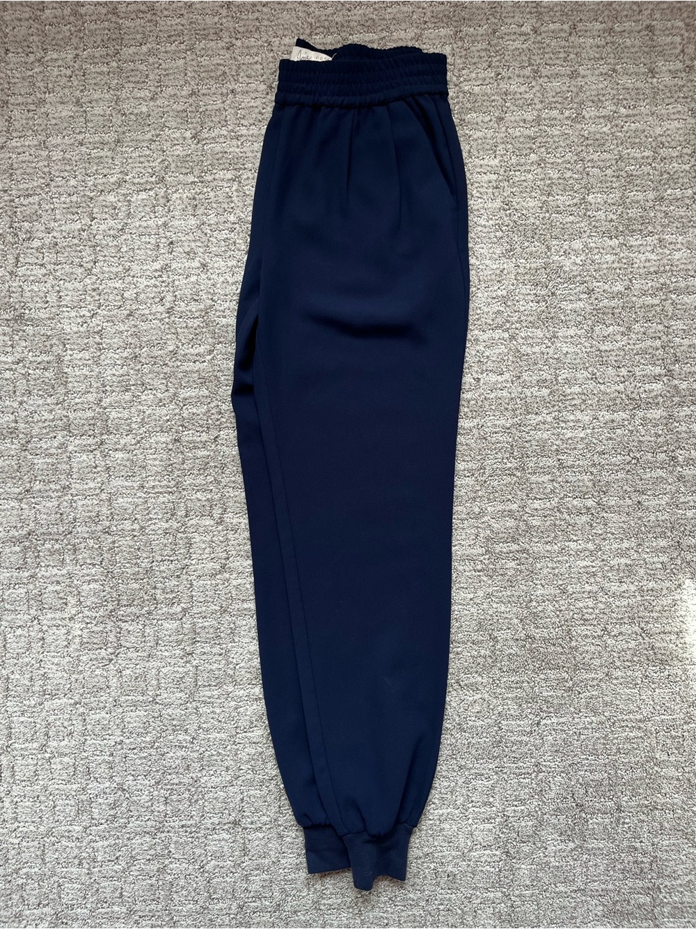 Joie Mariner Crepe Dressy Jogger Pant in Navy XS - Picture 2 of 5